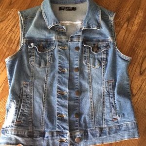 5 for $20 Max Jeans Stretch Denim Jean Vest, Med